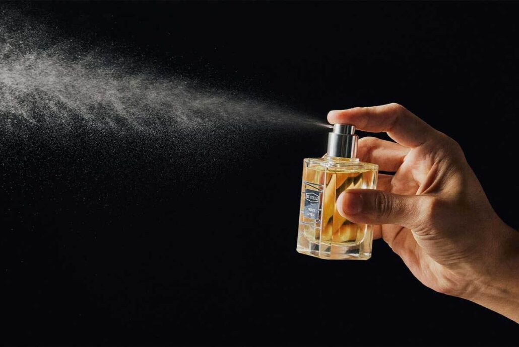 هر عطر را چند پاف اسپری کنیم